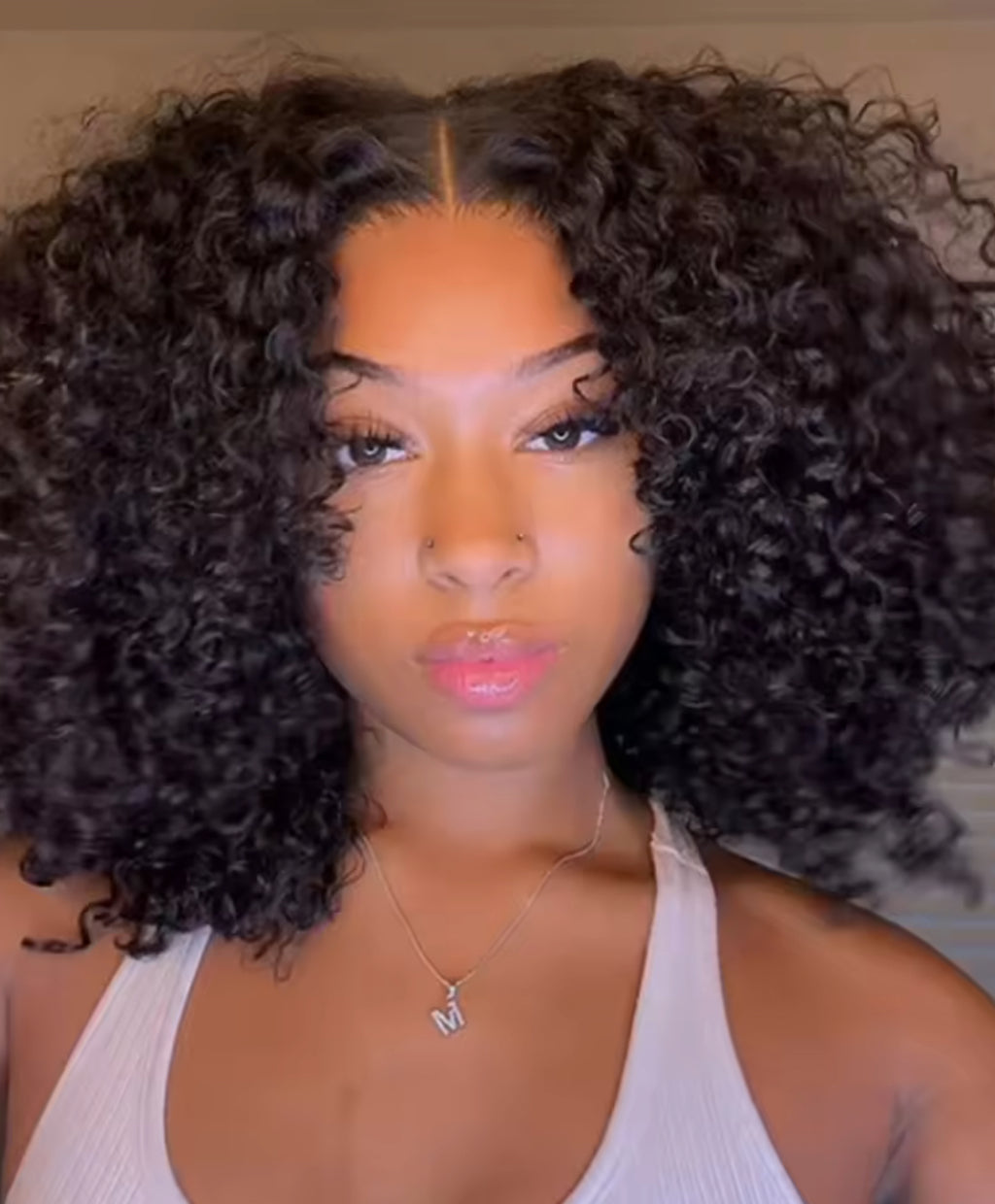 Perruque bouclés Virgin closure 4x4 transparents HD. Bonnet S,M,L,XL